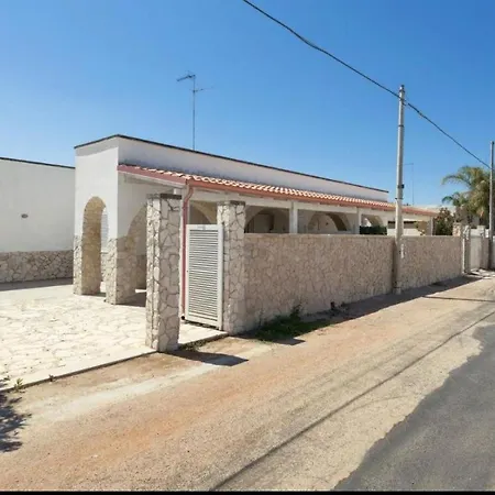 公寓 Casa La Strea - Vivi Salento 切萨雷奥港